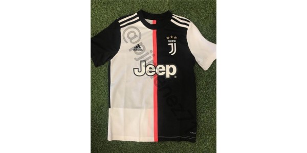 A camisola da Juventus é muito bonita na próxima época